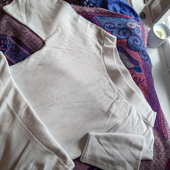 Oak & Fort Off the Shoulder White Dress - Picture 3 of 4